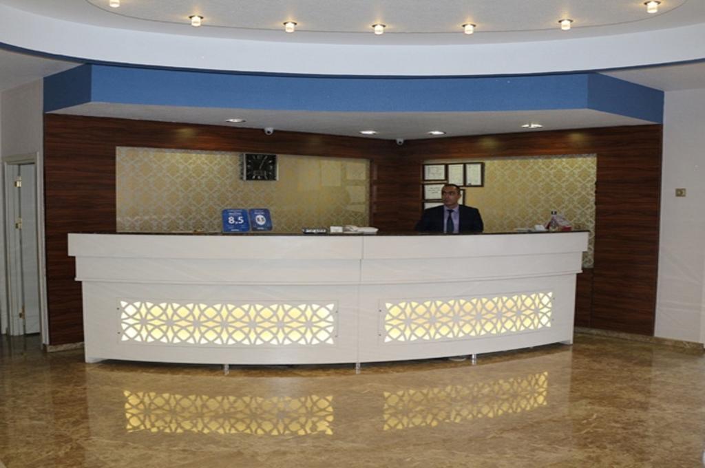 Mesnevi Hotel Konya Eksteriør bilde